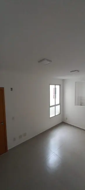 Foto 7 de Apartamento com 2 quartos à venda, 44m2 em Jardim Gurilândia, Taubate - SP