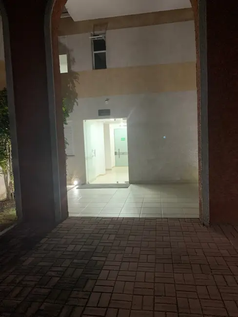 Foto 5 de Apartamento com 2 quartos à venda, 52m2 em Pindamonhangaba - SP