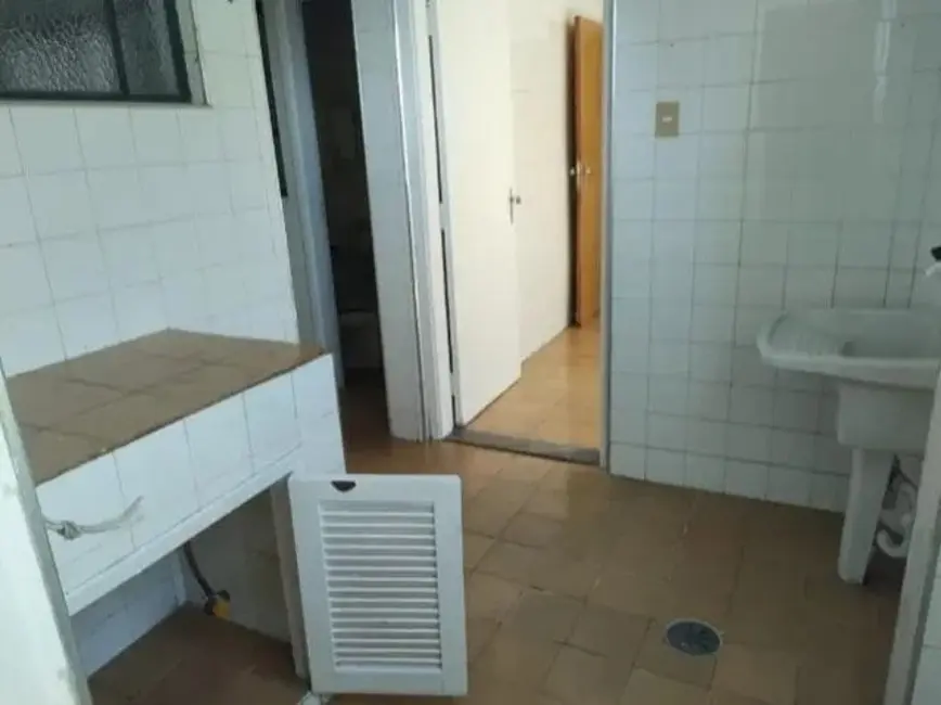 Foto 3 de Apartamento com 4 quartos à venda, 115m2 em Centro, Guaratingueta - SP