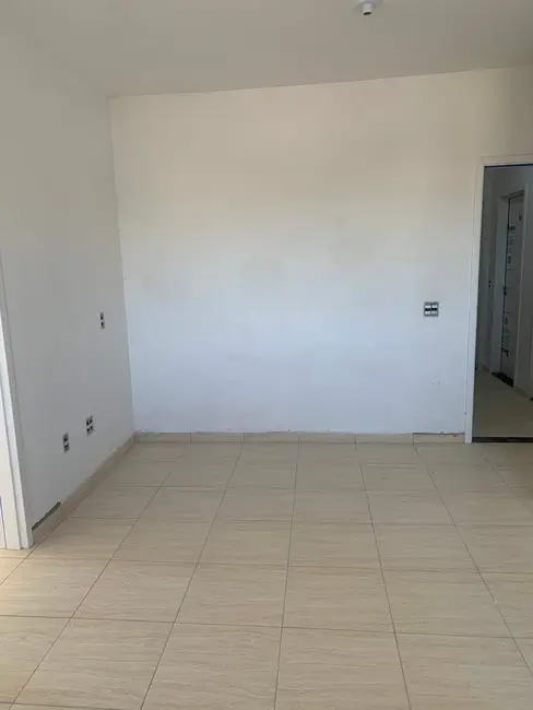 Foto 2 de Apartamento com 2 quartos à venda, 52m2 em Tremembe - SP