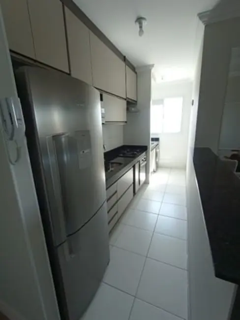 Foto 3 de Apartamento com 2 quartos à venda, 49m2 em Residencial Sítio Santo Antônio, Taubate - SP