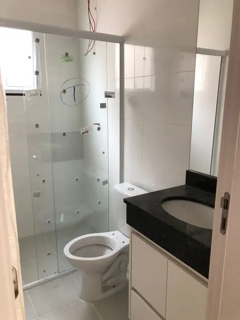 Foto 2 de Apartamento com 2 quartos à venda, 64m2 em Vila São José, Taubate - SP