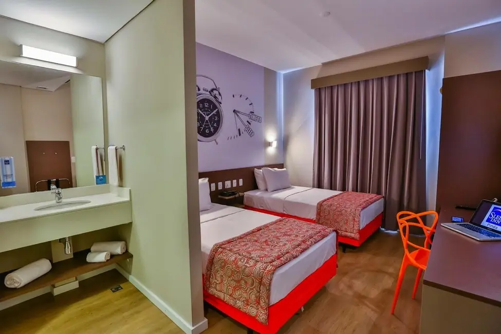 Loft / Flat com 1 quarto à venda, 18m2 em Pindamonhangaba - SP - imagem 7 Foto 7 de Loft / Flat com 1 quarto à venda, 18m2 em Pindamonhangaba - SP