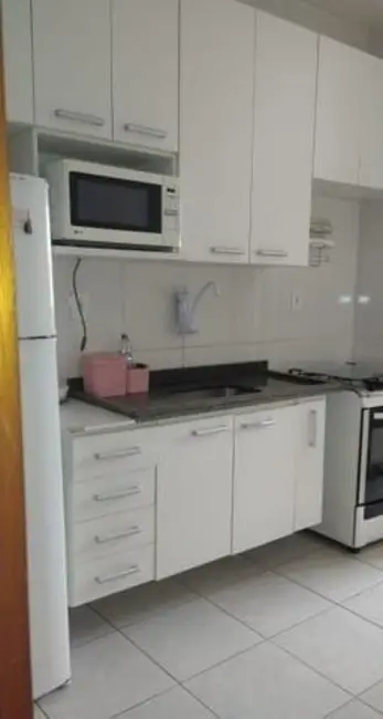 Foto 4 de Apartamento com 2 quartos à venda, 57m2 em Jardim Gurilândia, Taubate - SP