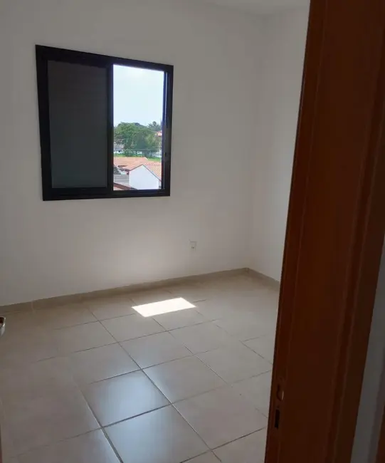 Foto 3 de Apartamento com 2 quartos à venda, 60m2 em Vila São José, Taubate - SP