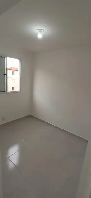 Foto 4 de Apartamento com 2 quartos à venda, 45m2 em Jardim Jaraguá, Taubate - SP
