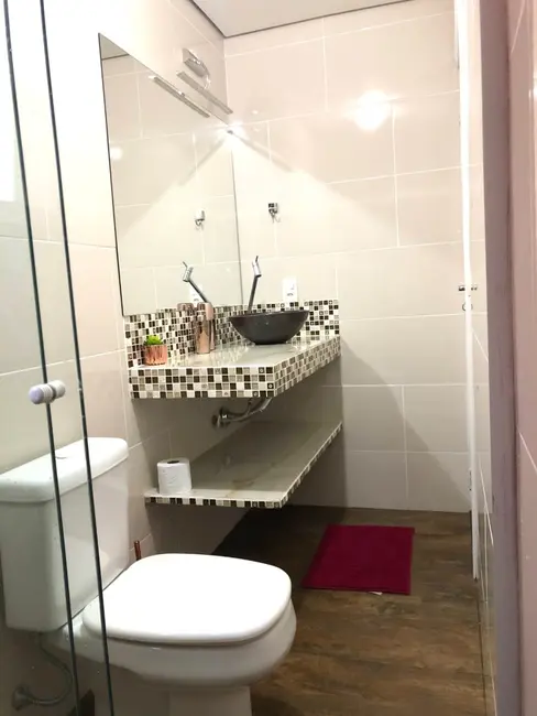 Foto 1 de Apartamento à venda e para alugar em Ubatuba - SP