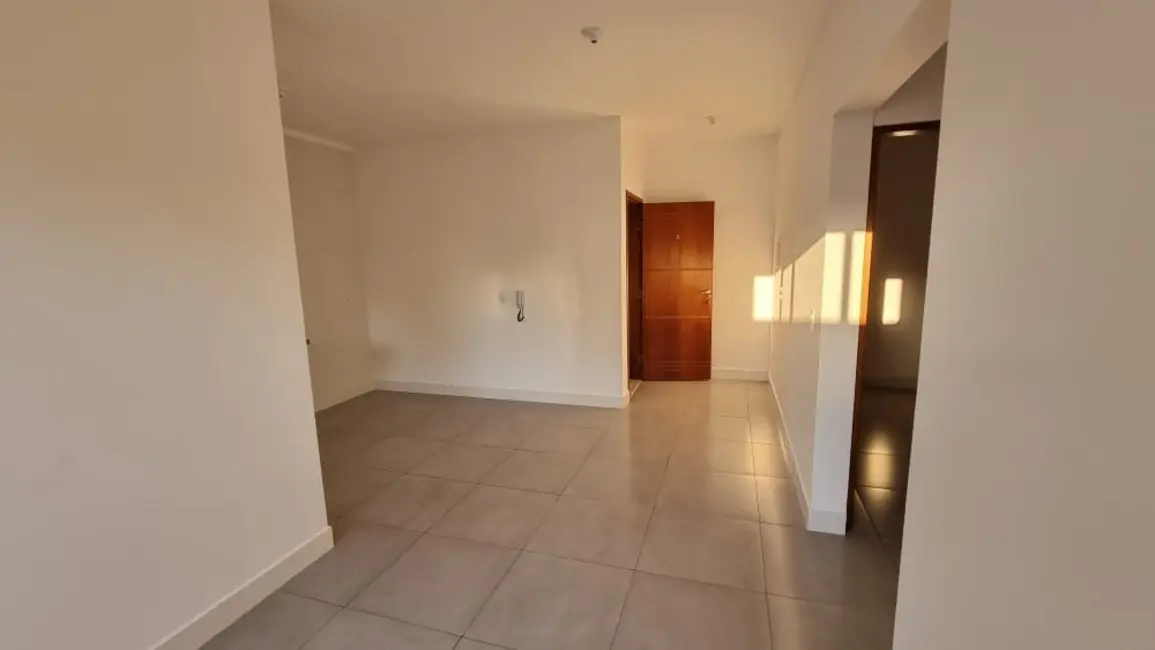 Foto 2 de Apartamento com 2 quartos à venda, 62m2 em Jardim Padre Rodolfo, Pindamonhangaba - SP