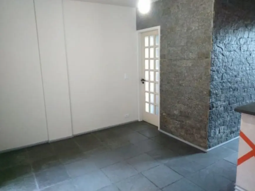 Foto 2 de Apartamento com 2 quartos à venda, 50m2 em Centro, Pindamonhangaba - SP