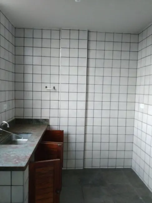 Foto 3 de Apartamento com 2 quartos à venda, 50m2 em Centro, Pindamonhangaba - SP