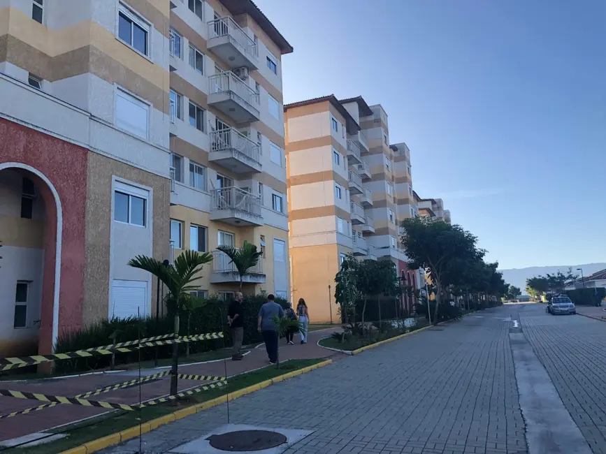 Foto 1 de Apartamento com 2 quartos à venda, 52m2 em Pindamonhangaba - SP