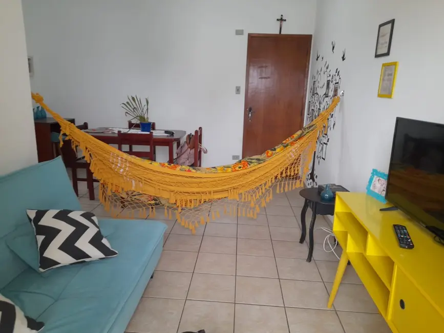 Foto 2 de Apartamento com 2 quartos à venda, 71m2 em São Benedito, Pindamonhangaba - SP