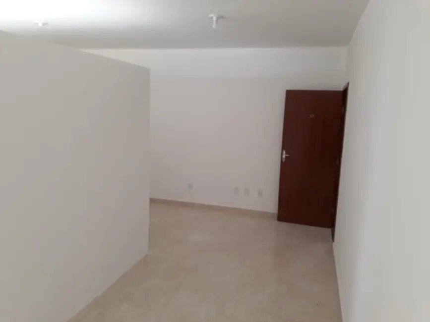 Foto 8 de Kitnet com 1 quarto para alugar, 35m2 em Centro, Pindamonhangaba - SP