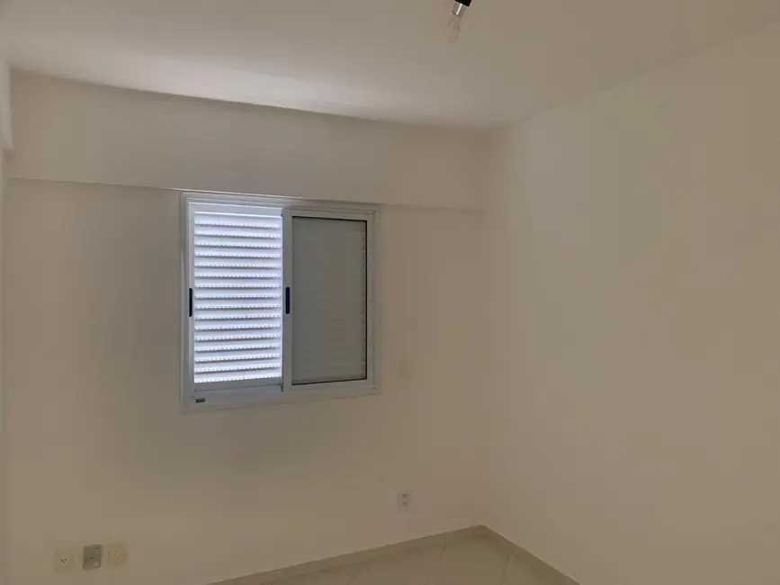 Foto 9 de Apartamento com 3 quartos para alugar, 110m2 em Centro, Taubate - SP