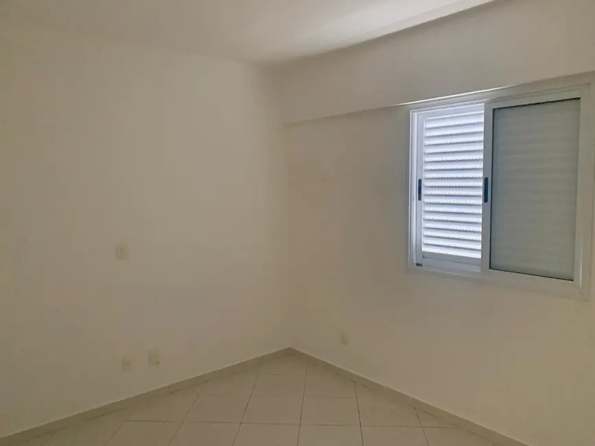 Foto 8 de Apartamento com 3 quartos para alugar, 110m2 em Centro, Taubate - SP