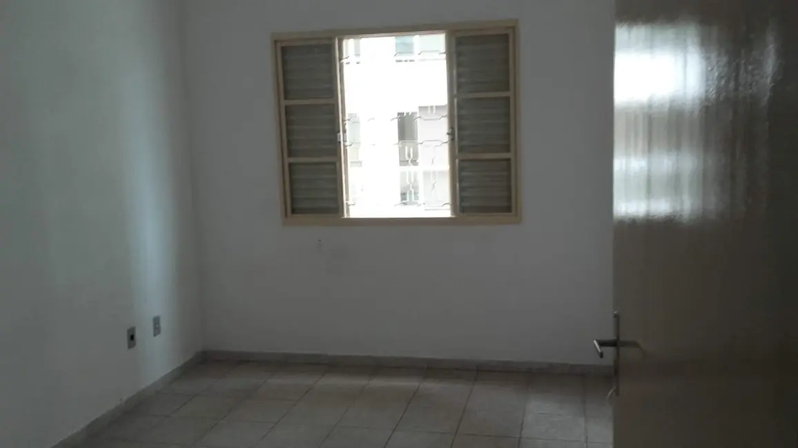 Foto 7 de Apartamento com 2 quartos à venda, 65m2 em Jardim Coelho Neto, Guaratingueta - SP