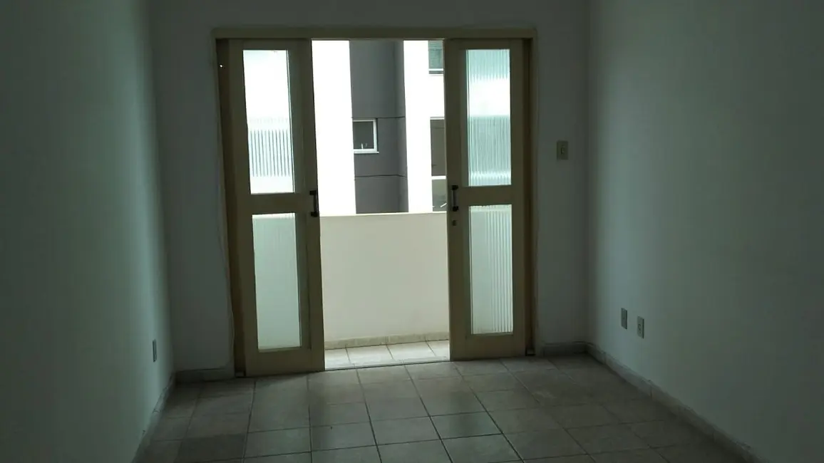 Foto 2 de Apartamento com 2 quartos à venda, 65m2 em Jardim Coelho Neto, Guaratingueta - SP