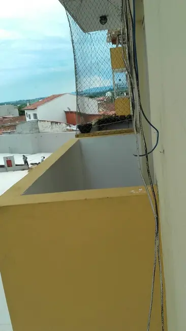 Foto 3 de Apartamento com 2 quartos à venda, 65m2 em Jardim Coelho Neto, Guaratingueta - SP
