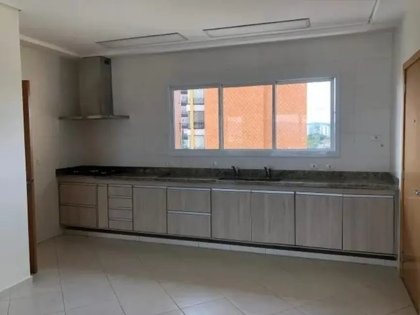 Foto 4 de Apartamento com 4 quartos para alugar, 235m2 em Jardim das Nações, Taubate - SP