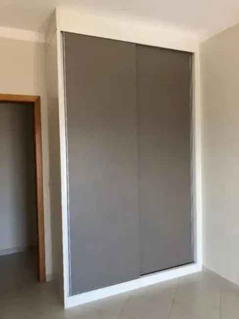 Foto 9 de Apartamento com 4 quartos para alugar, 235m2 em Jardim das Nações, Taubate - SP