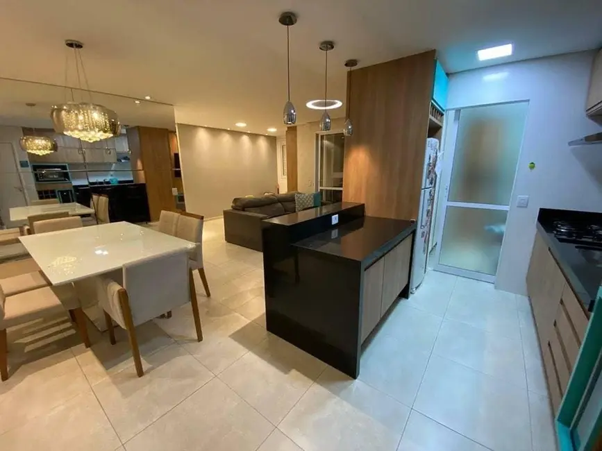 Foto 2 de Apartamento com 3 quartos à venda, 82m2 em Esplanada Independência, Taubate - SP