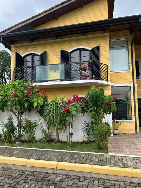 Foto 1 de Apartamento com 2 quartos à venda, 77m2 em Tremembe - SP
