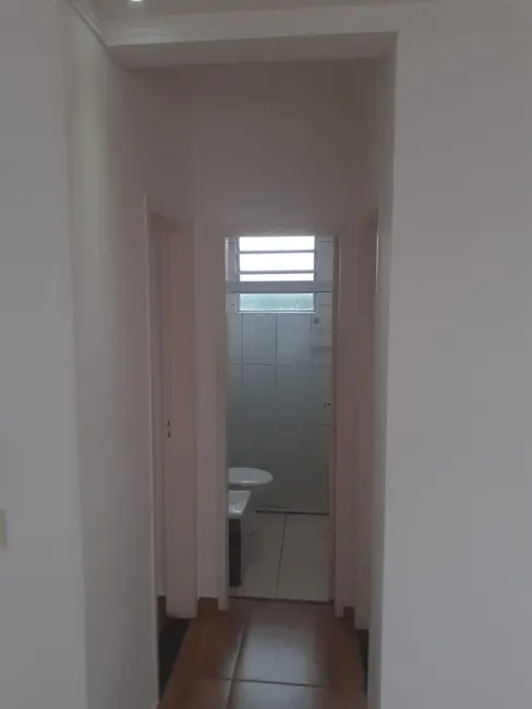 Foto 2 de Apartamento com 2 quartos à venda, 52m2 em Vila São José, Taubate - SP