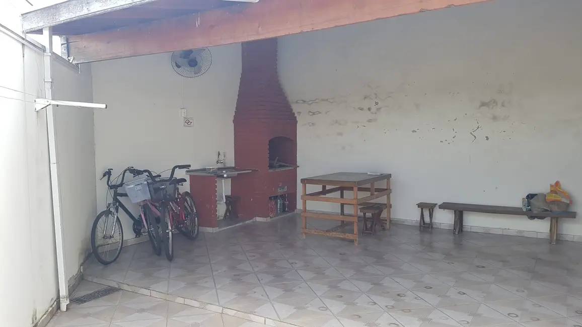 Foto 4 de Apartamento com 2 quartos à venda, 54m2 em Conjunto Residencial Araretama, Pindamonhangaba - SP