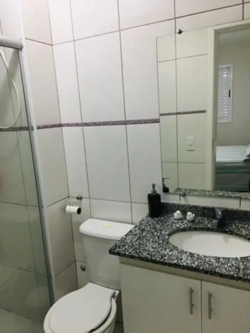 Foto 4 de Apartamento com 2 quartos à venda, 67m2 em Parque Santo Antônio, Taubate - SP