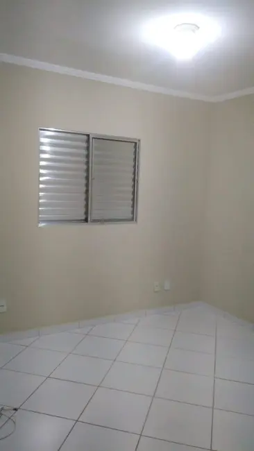 Foto 2 de Apartamento com 2 quartos à venda, 54m2 em Conjunto Residencial Araretama, Pindamonhangaba - SP