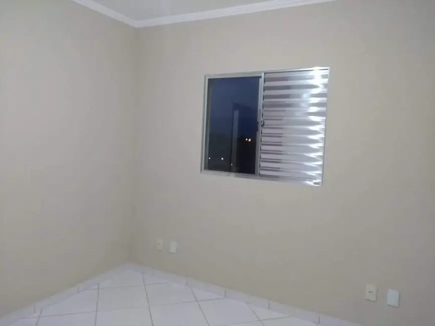 Foto 3 de Apartamento com 2 quartos à venda, 54m2 em Conjunto Residencial Araretama, Pindamonhangaba - SP