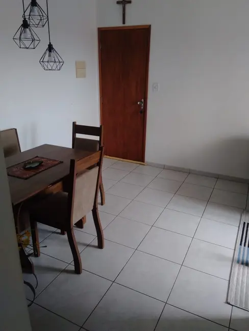 Foto 1 de Apartamento com 2 quartos à venda, 57m2 em Jardim Gurilândia, Taubate - SP