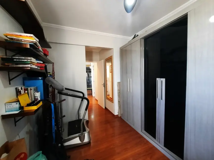 Foto 8 de Apartamento com 2 quartos para alugar, 116m2 em Parque Senhor do Bonfim, Taubate - SP