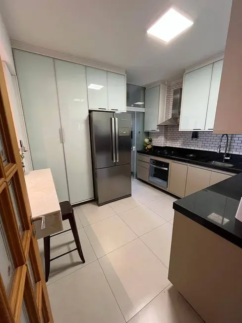 Foto 3 de Apartamento com 3 quartos à venda, 110m2 em Centro, Taubate - SP