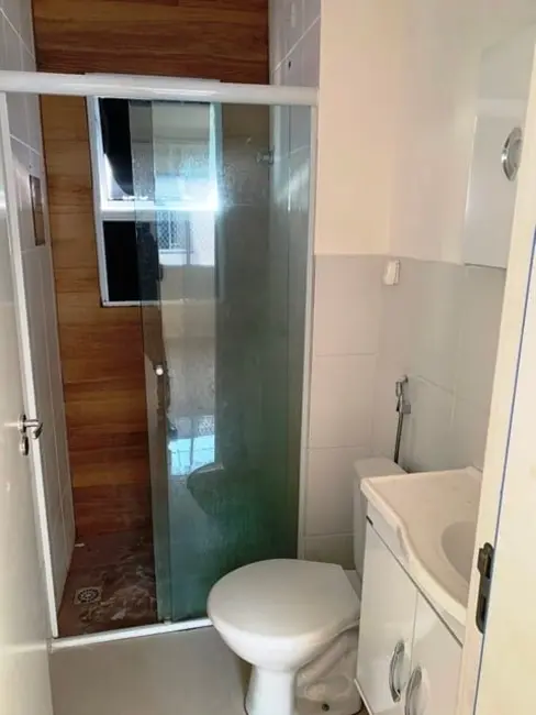 Foto 3 de Apartamento com 2 quartos à venda, 44m2 em Pindamonhangaba - SP