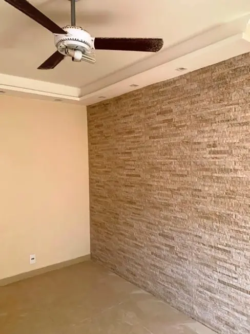 Foto 5 de Apartamento com 2 quartos à venda, 44m2 em Pindamonhangaba - SP