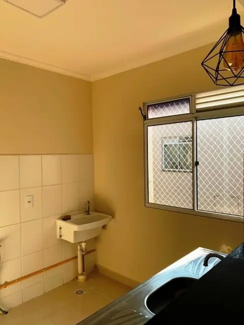 Foto 8 de Apartamento com 2 quartos à venda, 44m2 em Pindamonhangaba - SP