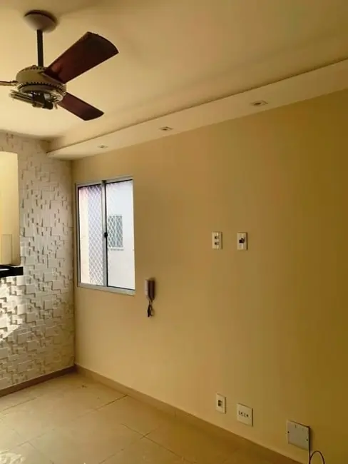 Foto 6 de Apartamento com 2 quartos à venda, 44m2 em Pindamonhangaba - SP