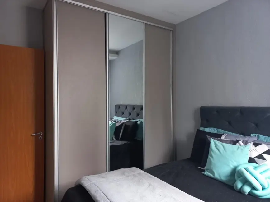 Foto 5 de Apartamento com 2 quartos à venda, 54m2 em Parque Senhor do Bonfim, Taubate - SP