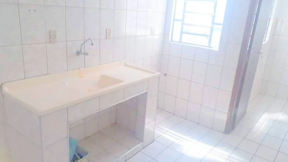 Foto 2 de Apartamento com 2 quartos à venda, 80m2 em Aparecida - SP