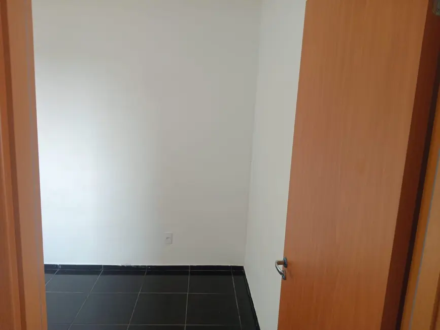 Foto 2 de Apartamento com 2 quartos à venda, 42m2 em Parque Bandeirantes, Taubate - SP