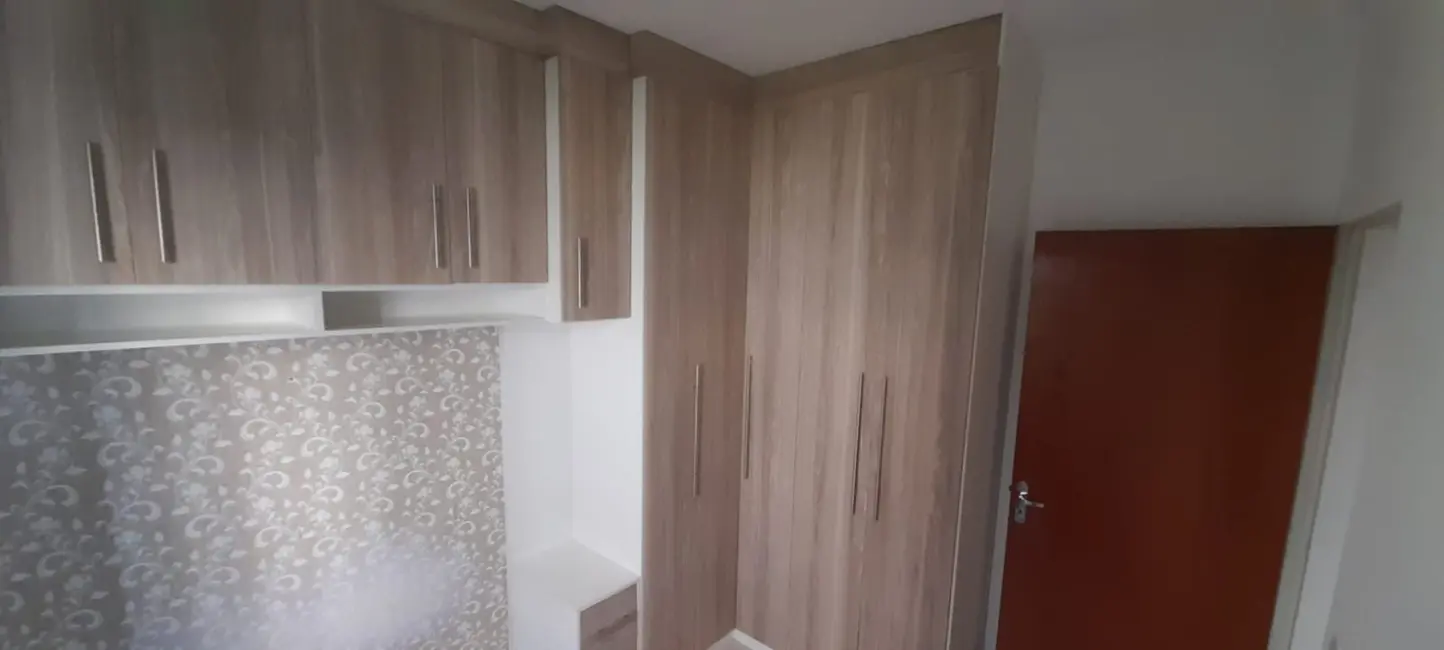 Foto 2 de Apartamento com 2 quartos à venda, 48m2 em Residencial e Comercial Cidade Morumbi, Pindamonhangaba - SP