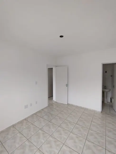 Foto 6 de Apartamento com 2 quartos à venda, 65m2 em Parque Santo Antônio, Taubate - SP