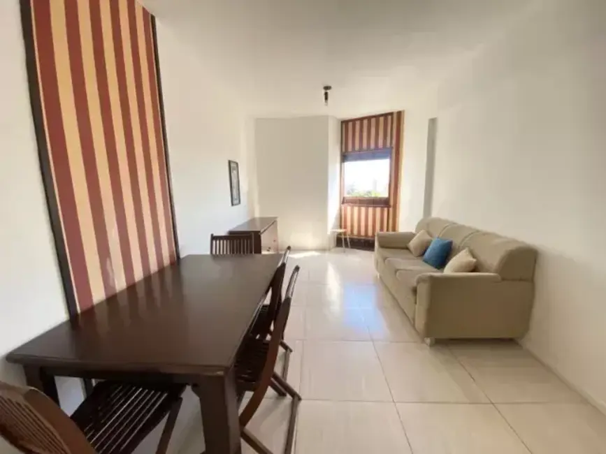 Foto 2 de Apartamento com 1 quarto à venda, 54m2 em Centro, Taubate - SP