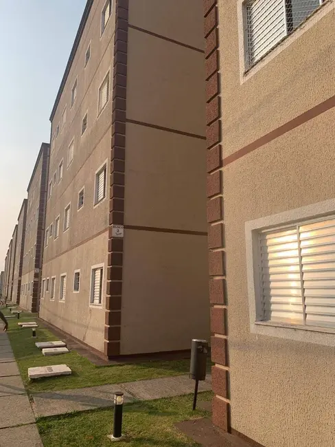 Foto 3 de Apartamento com 2 quartos à venda, 42m2 em Residencial e Comercial Cidade Morumbi, Pindamonhangaba - SP