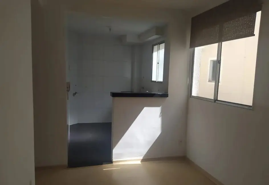 Foto 3 de Apartamento com 2 quartos à venda, 46m2 em Residencial Sítio Santo Antônio, Taubate - SP