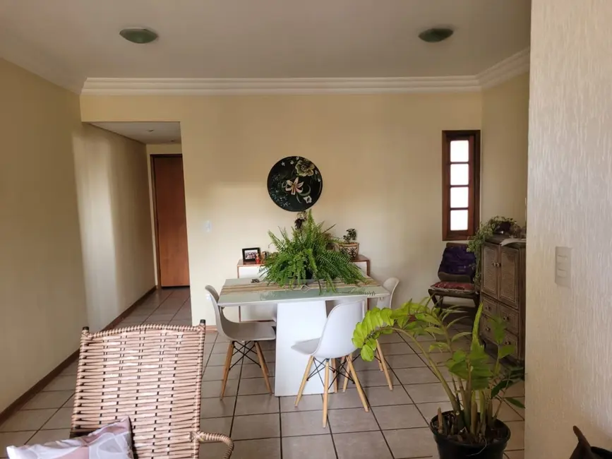 Foto 1 de Apartamento com 3 quartos à venda, 105m2 em Centro, Taubate - SP