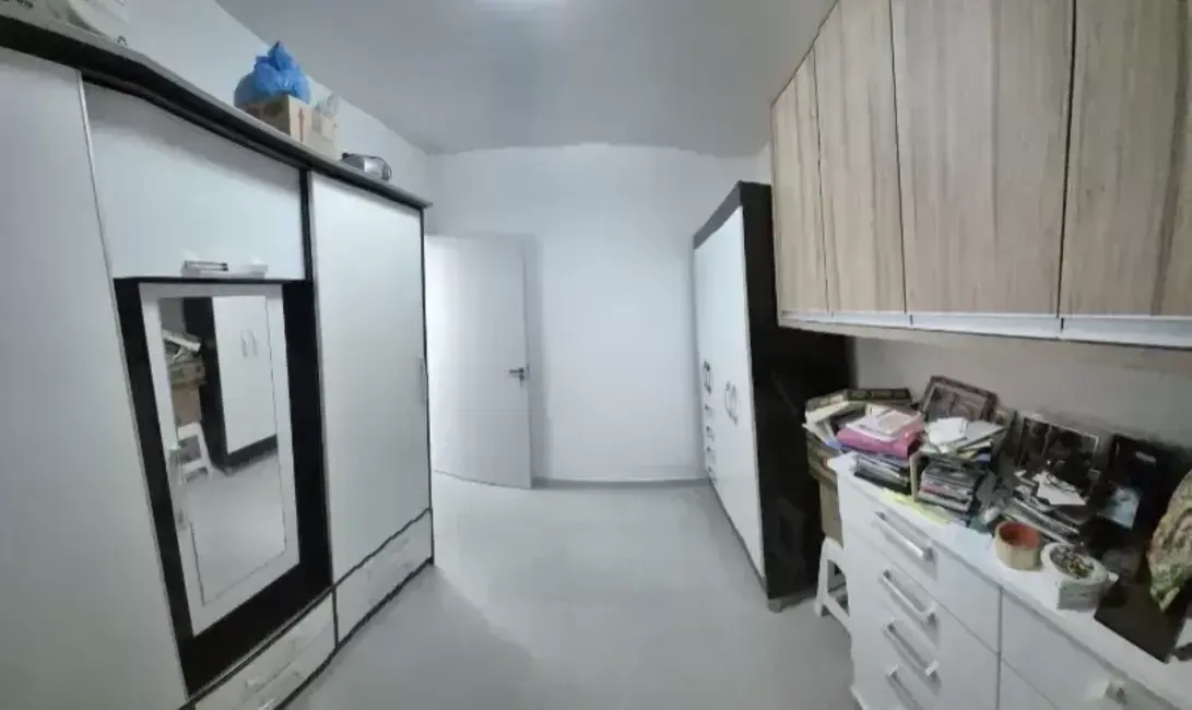 Foto 3 de Apartamento com 2 quartos à venda, 52m2 em Jardim dos Estados, Taubate - SP
