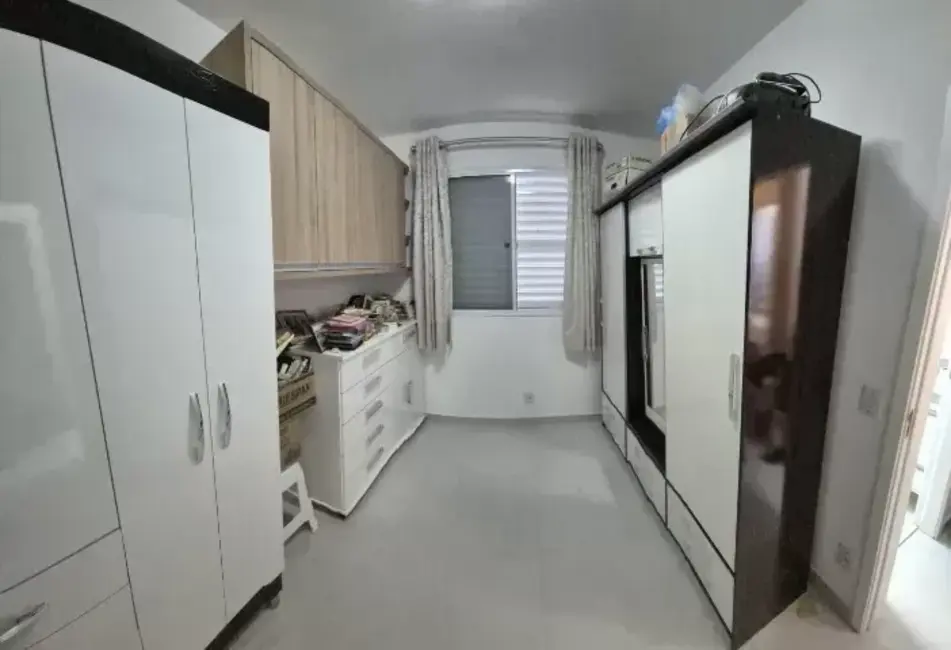 Foto 2 de Apartamento com 2 quartos à venda, 52m2 em Jardim dos Estados, Taubate - SP