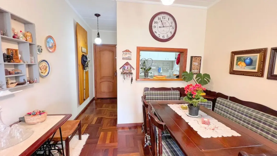 Foto 8 de Apartamento com 3 quartos à venda, 89m2 em Campos Do Jordao - SP